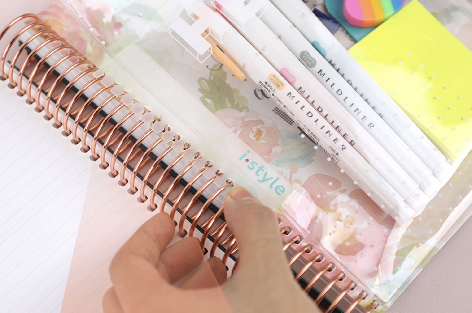 MochiThings: Transparent Attachable PVC Pouch