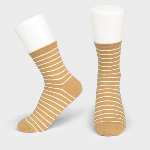 Stripe Pattern Crew Women Socks - Image 4