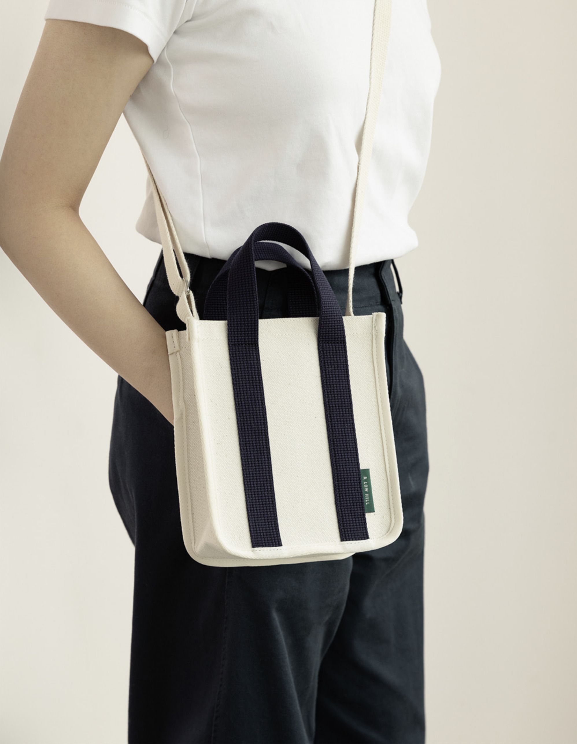 276728-mini-classic-canvas-