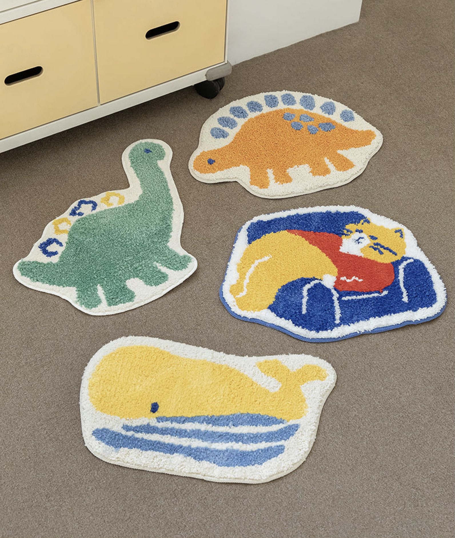 MochiThings: Daily Animal Indoor Mat