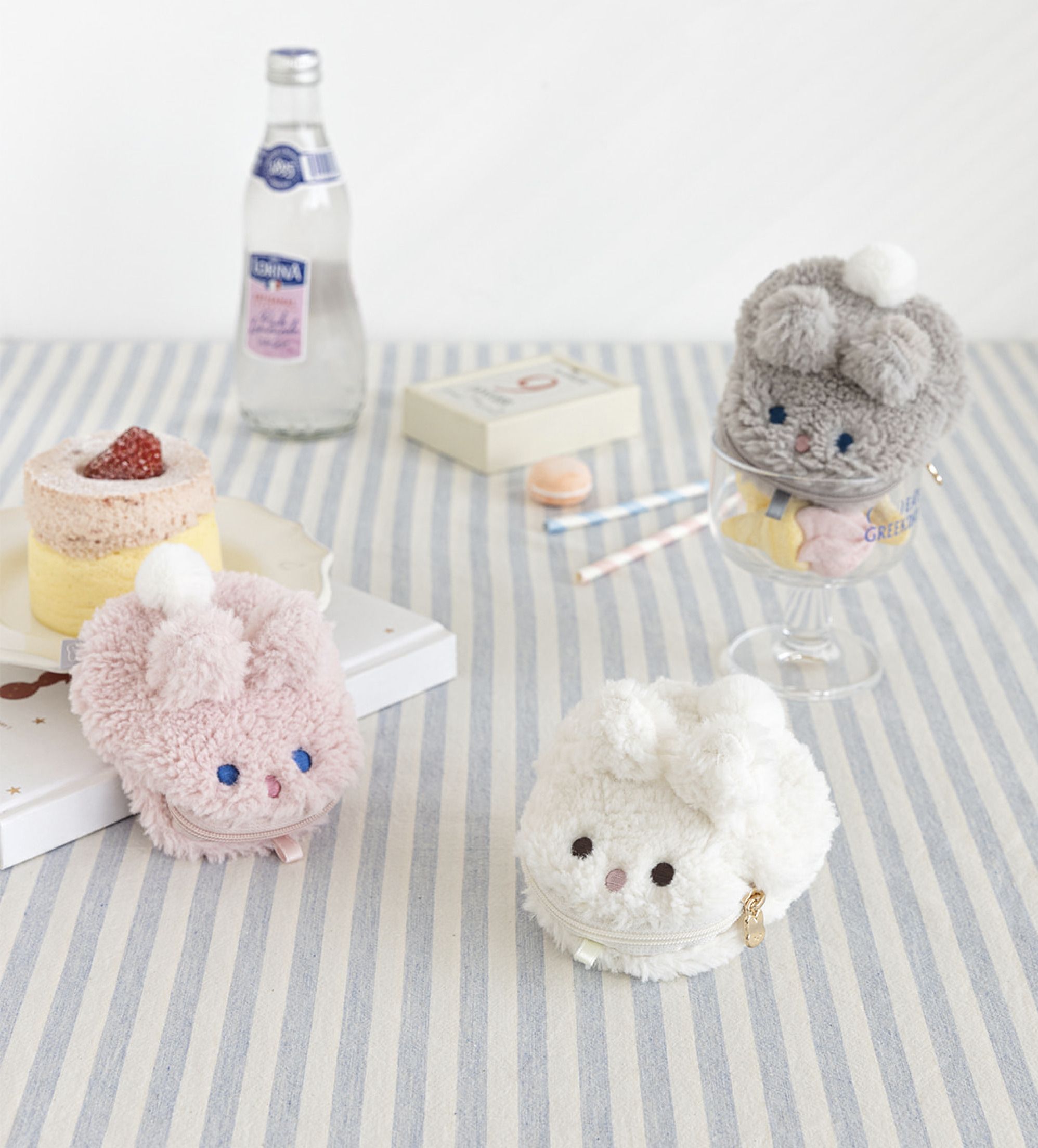 MochiThings: Piyo Bunny Mini Pouch