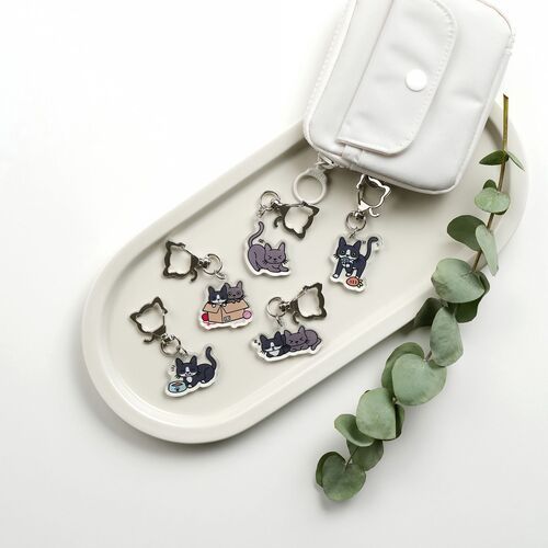 Voyager Button Card Pouch - Image 27