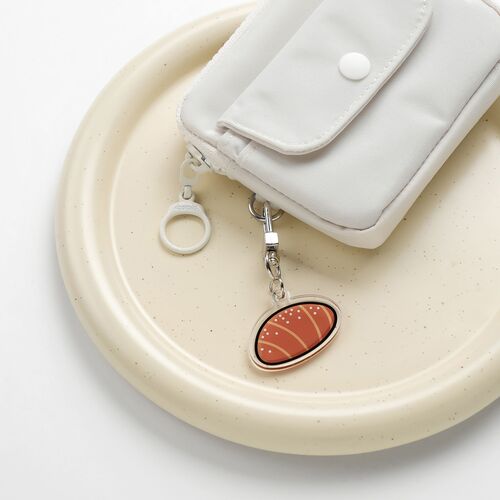 Voyager Button Card Pouch - Image 19