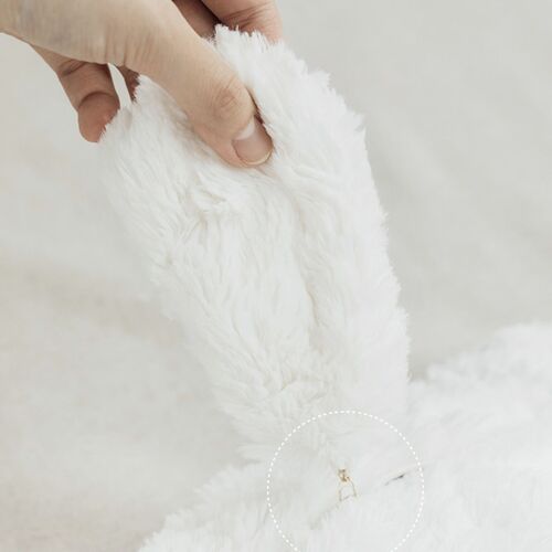 Piyo Cat Fur Zipper Clutch