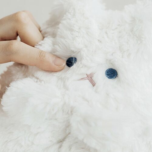 Piyo Cat Fur Zipper Clutch