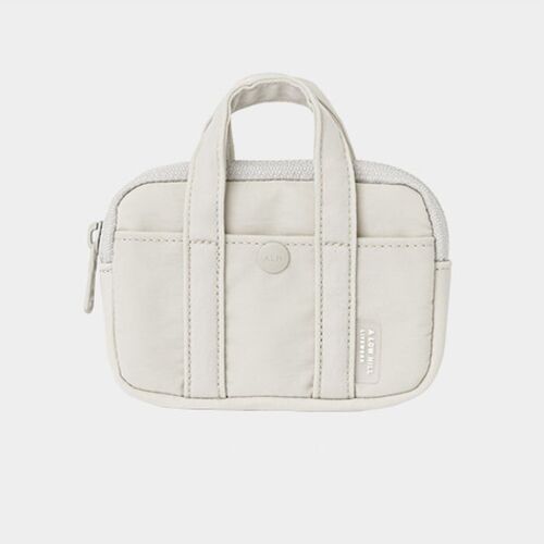 A Low Hill Pocket Card Pouch v7