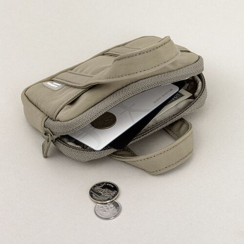 A Low Hill Pocket Card Pouch v7