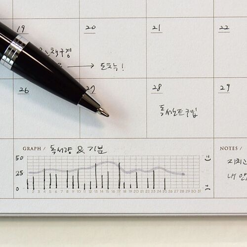Bucket Book Tracker Calendar
