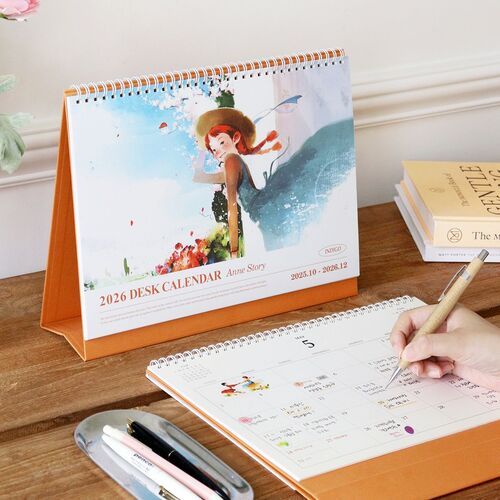 2026 Large Anne Story Desk Scheduler