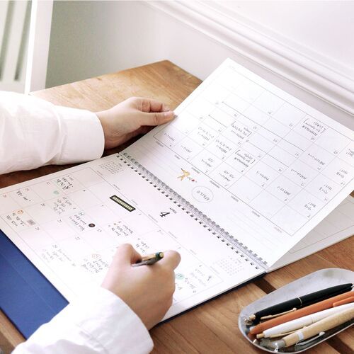 2026 Large Prince Story Desk Scheduler