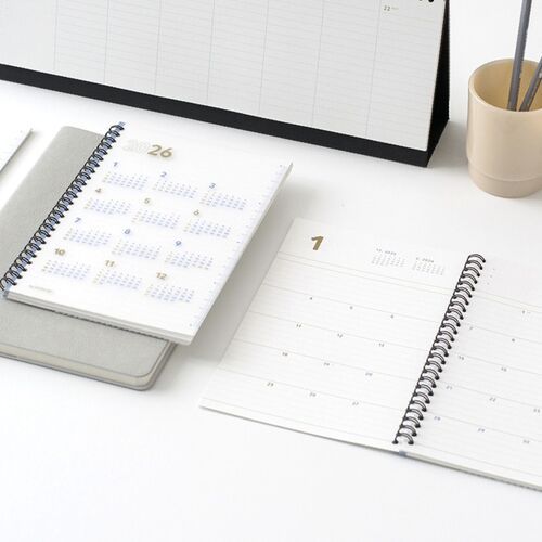 2026 Medium Spiral Basic Weekly Planner