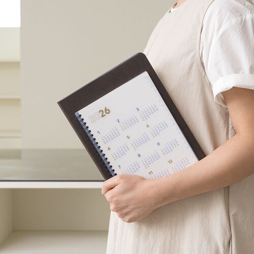 2026 Medium Spiral Basic Weekly Planner