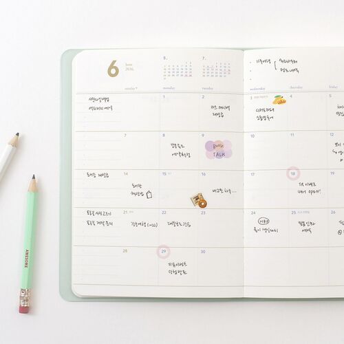 2026 Slim & Wide Weekly Planner - Image 3