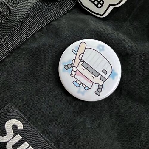 Hodu Girl Button Pin v2 - Image 2