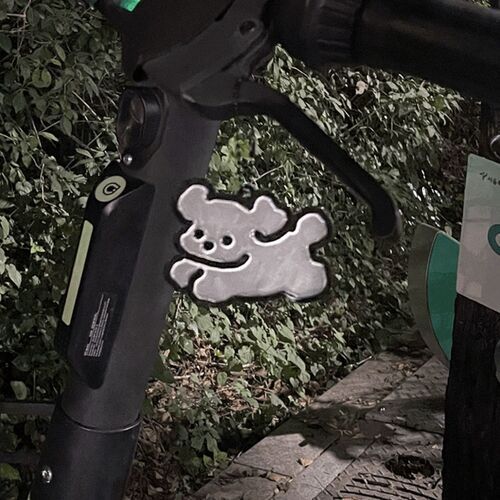 Momo Bear Reflective Keychain - Image 7