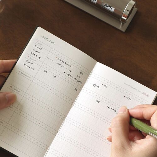 2026 Attitude Pocket Hardcover Weekly Planner - Image 9