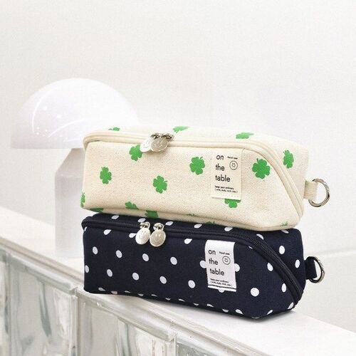 On the Table Cube Pen Pouch v2