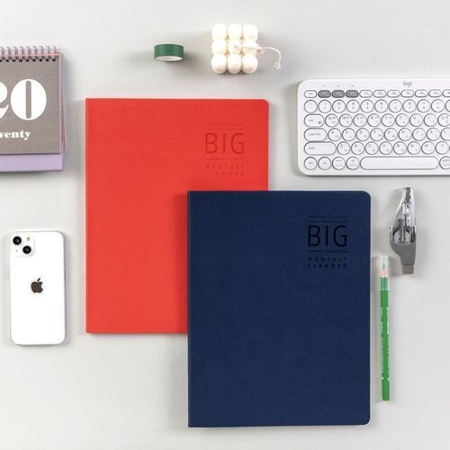 2026 Big Leather Monthly Planner - Image 14