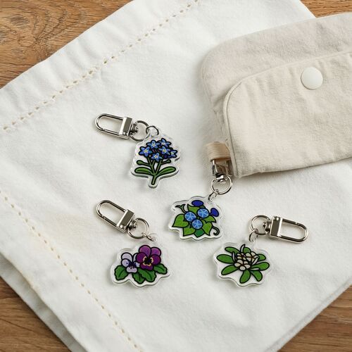 Flower Acrylic Key Ring - Image 2