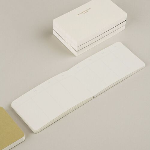 Sentimental 6 Month Weekly Planner - Image 2