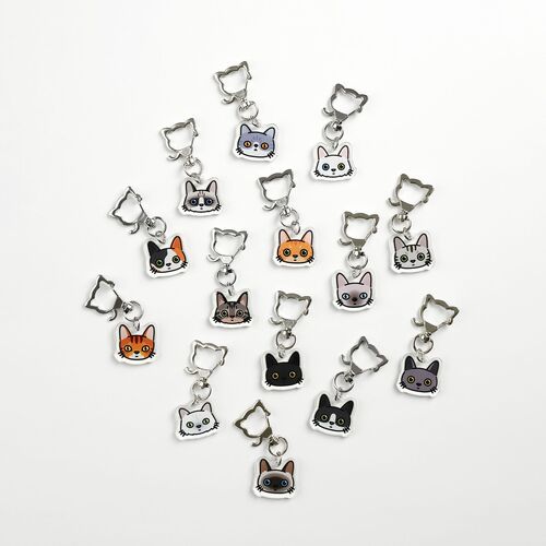 Cat Face Acrylic Key Ring - Image 2