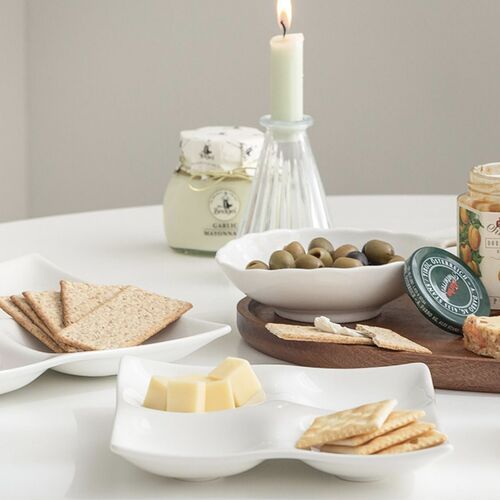 Mild White 4-Section Plate - Image 5