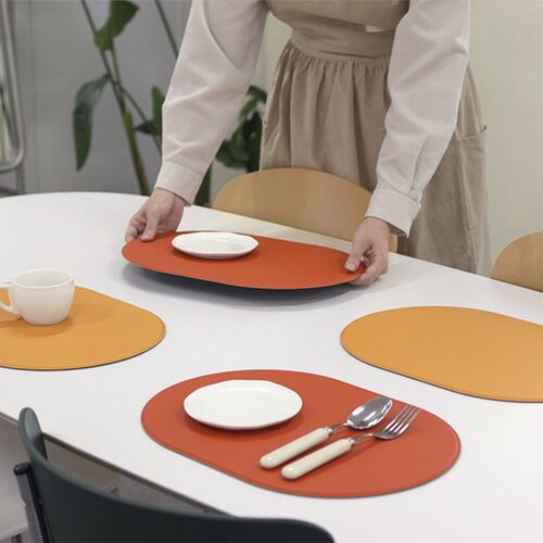 Reversible Two-Tone Flat Vegan Leather Tray - Image 4