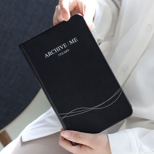 Archive Me 3 Yr Daily Diary Planner - Image 2