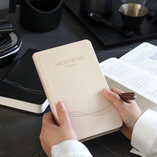 Archive Me 3 Yr Daily Diary Planner - Image 25