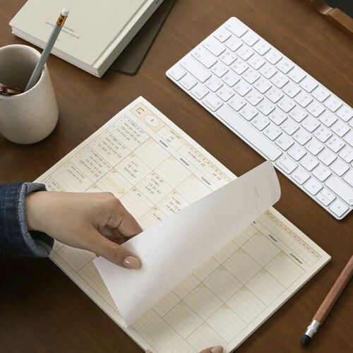Flow A4 Monthly Planner Pad - Image 10