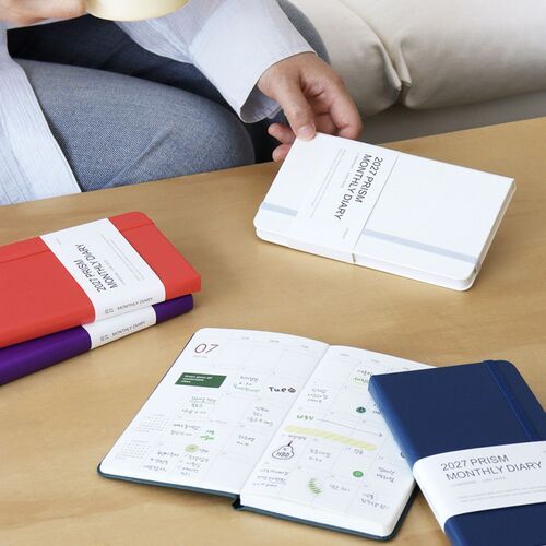Reference calendar pages display 2027 and 2028 months in a compact overview for quick date checking and planning.