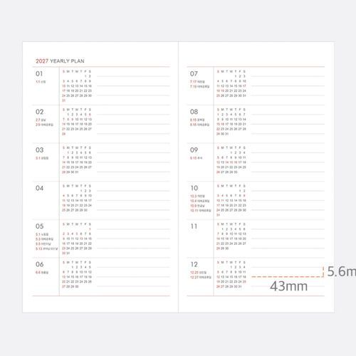 Close-up writing demonstrates how handwritten notes fit neatly across the monthly grid while colored marks add visual organization.