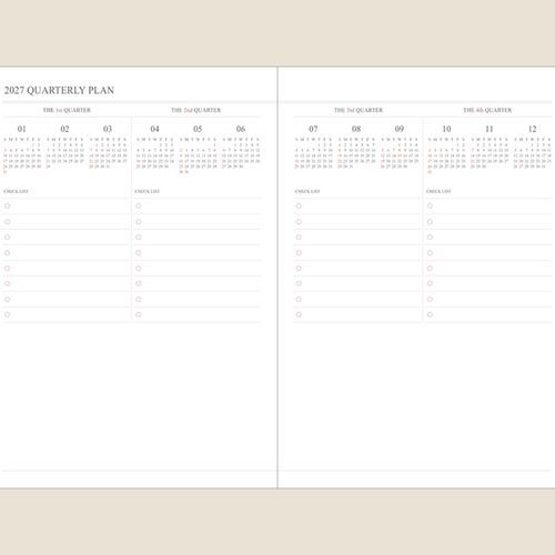 Quarterly planning pages include month views and checklist sections for organizing larger priorities.