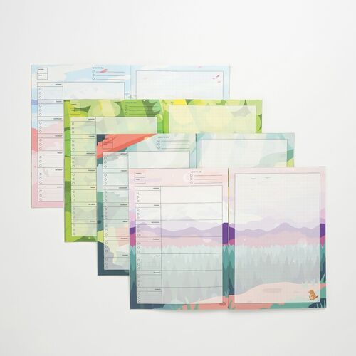 The Houseplant option is displayed open with botanical drawings, daily check circles, and a broad grid for extra notes.