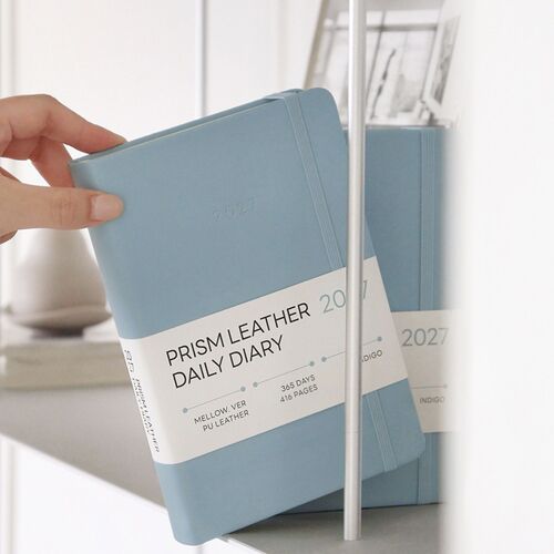 All six cover options are arranged in a clean two-row display for quick color comparison.