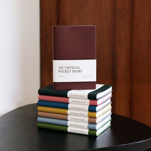 A close-up page view shows clean horizontal ruling suited to lists, notes, journaling, and quick written ideas.