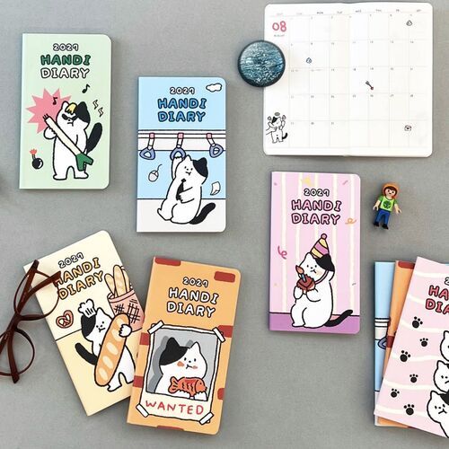 2027 Handi Cat Monthly Planner - Image 17