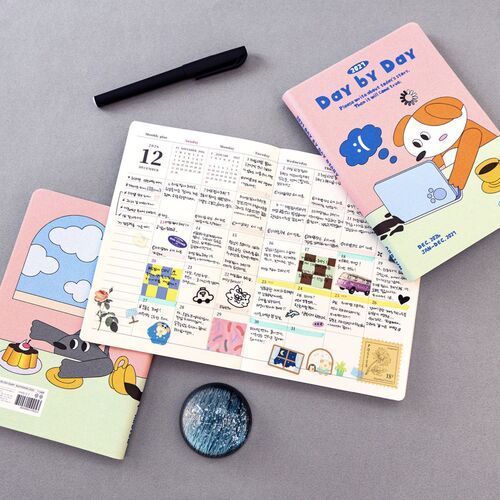 The Lazy Day, Curious Cat, Chatty Cat, and Buffering Dog covers are displayed together to compare the available color palettes and artwork.