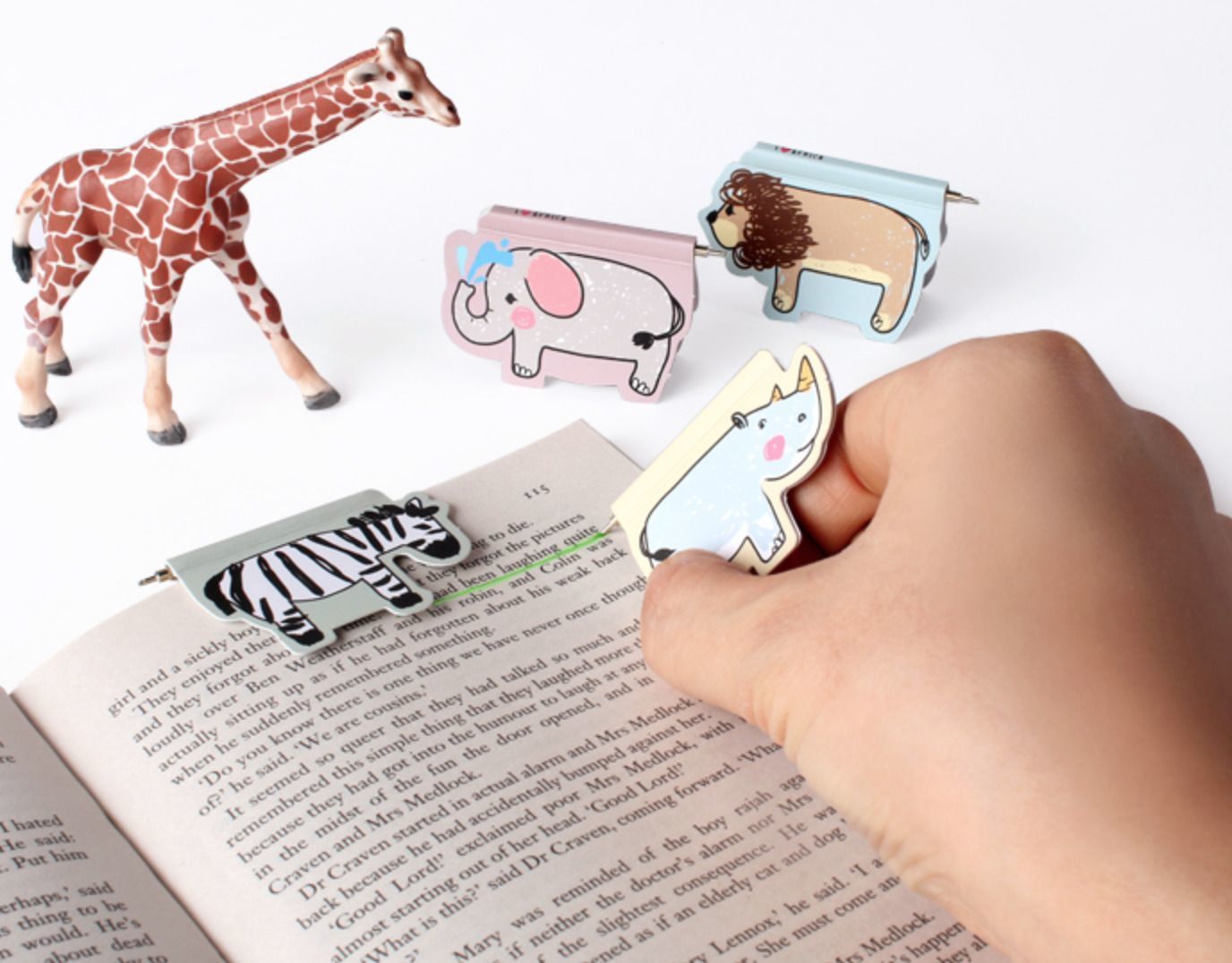 Animal Magnetic Bookmark Pen