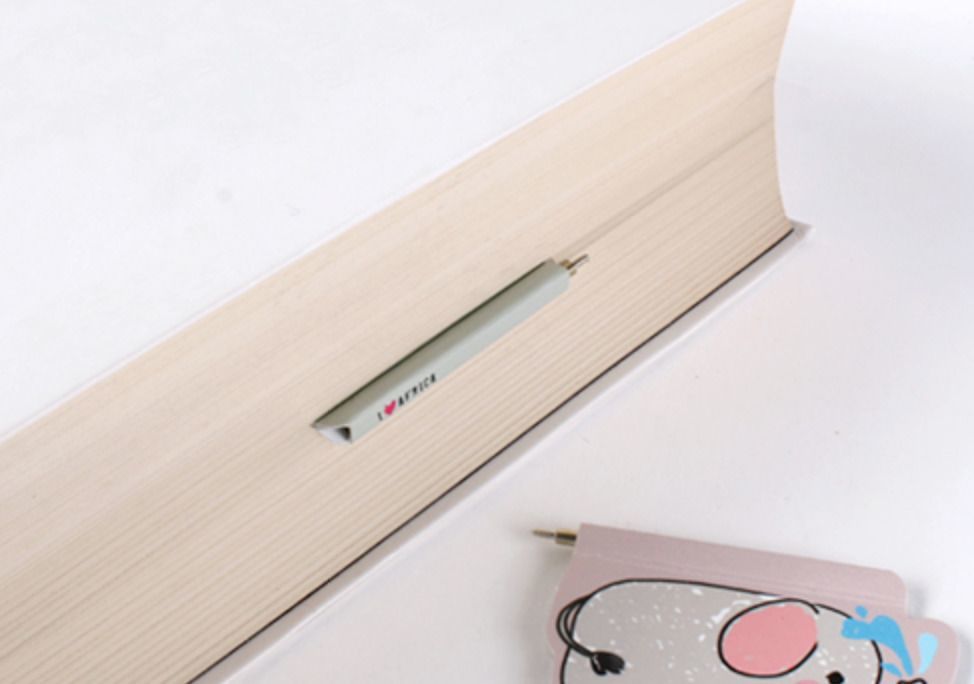 Animal Magnetic Bookmark Pen