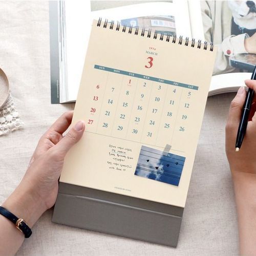 2016 Desk Scheduler