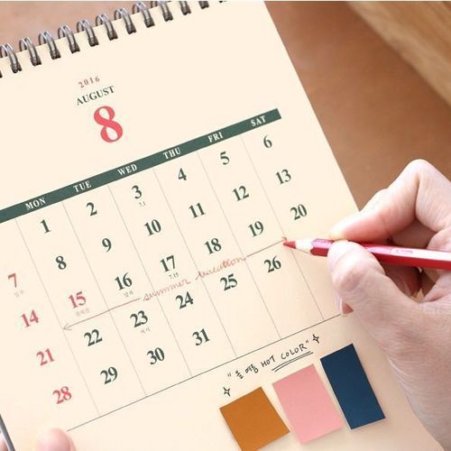 2016 Desk Scheduler