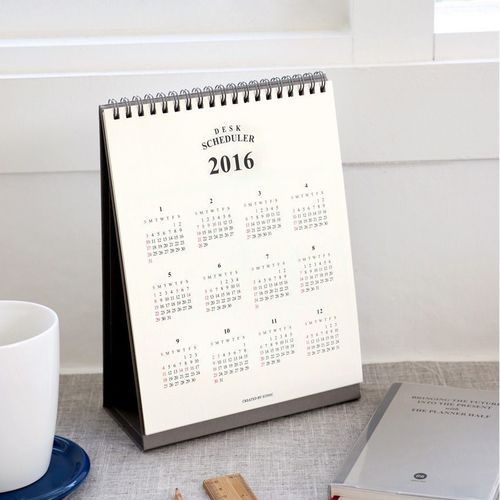 2016 Desk Scheduler