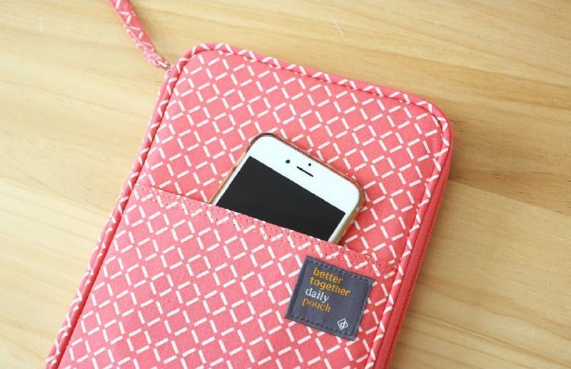 Better Together Daily Pouch