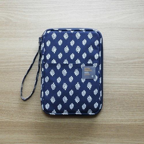 Better Together Daily Pouch