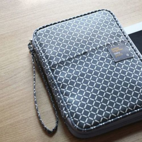 Better Together Daily Pouch