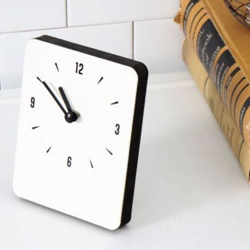 MochiThings: Mini Sandwich Clock