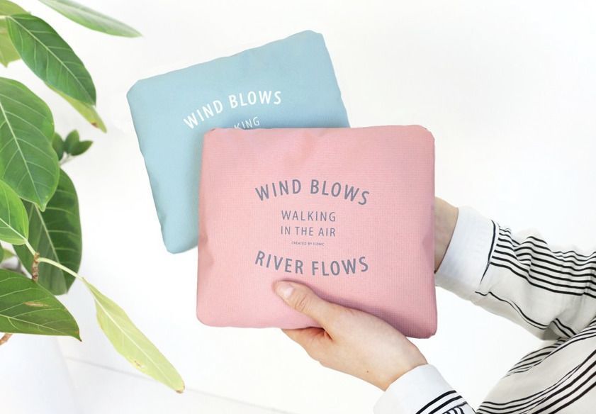 Wind Blows Foldable Luggage Bag