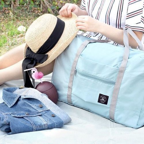 MochiThings: Wind Blows Foldable Luggage Bag