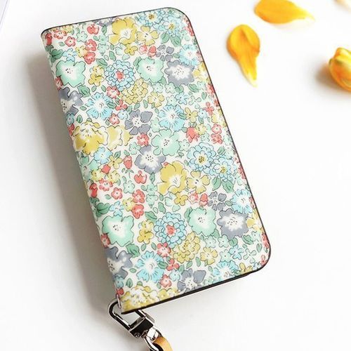 Liberty iPhone 6/6 Plus Flip Case v2